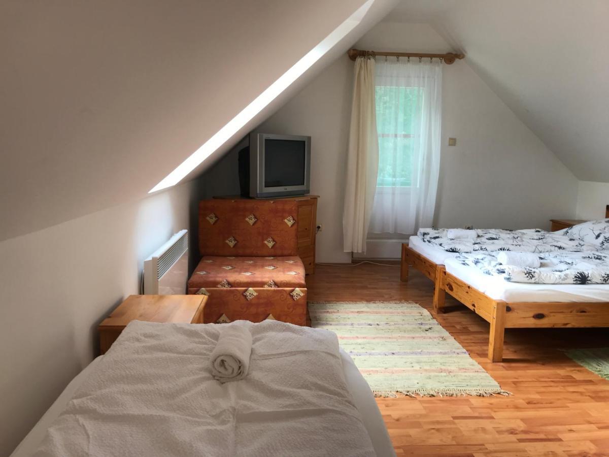 Boroka Vendeghaz Otel Matrakeresztes Dış mekan fotoğraf